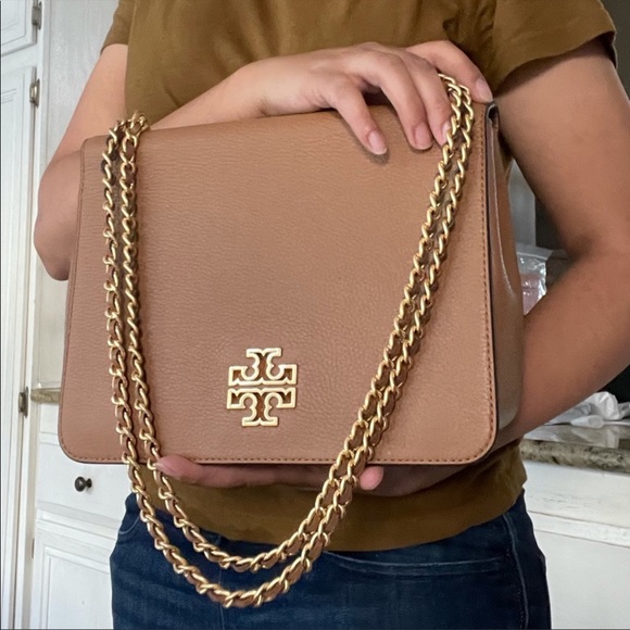 Tory Burch Handbags - Beautiful tory Burch 🤎 shoulder bag